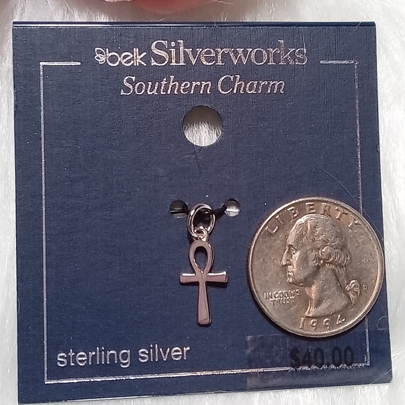 🩶New Silver Cross Charm🩶 - Picture 3 of 3